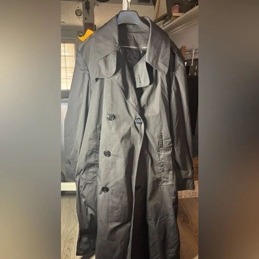Mens Black Double-Breasted Trench Coat Size 40S EPC